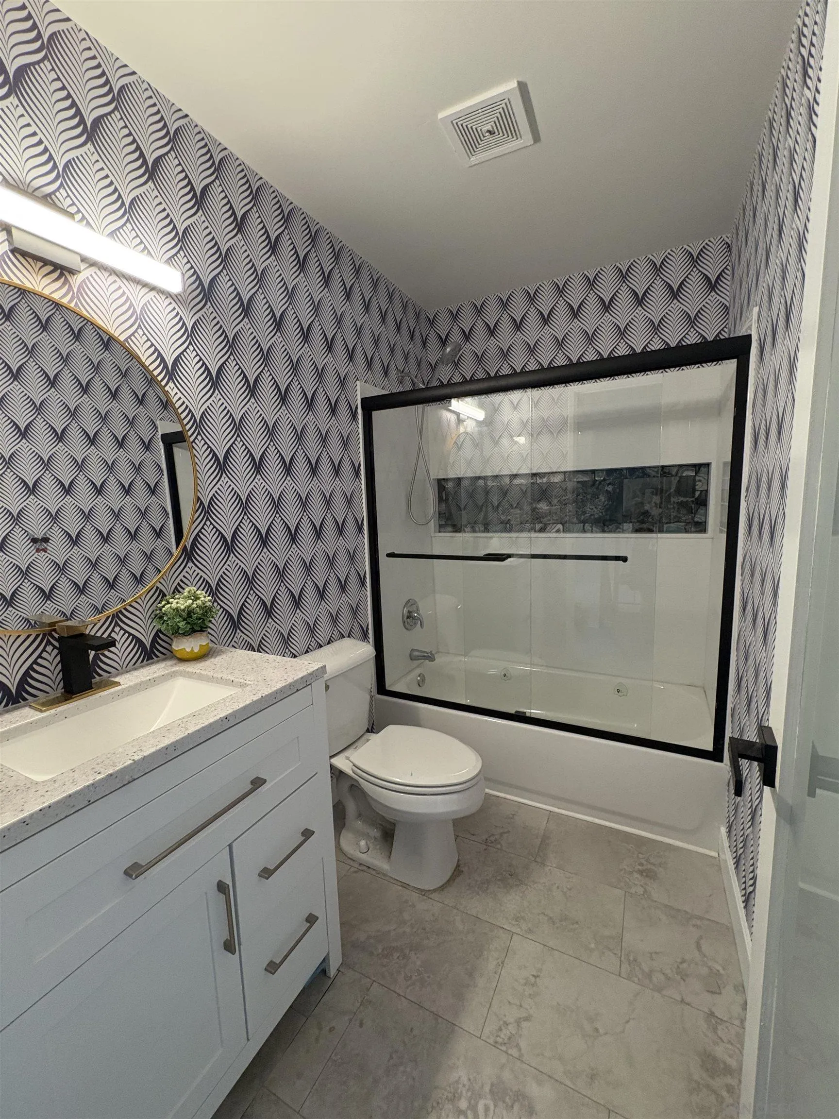 11935 Royal Road, Unit B El Cajon, CA 92021 - Photo 22 of 25