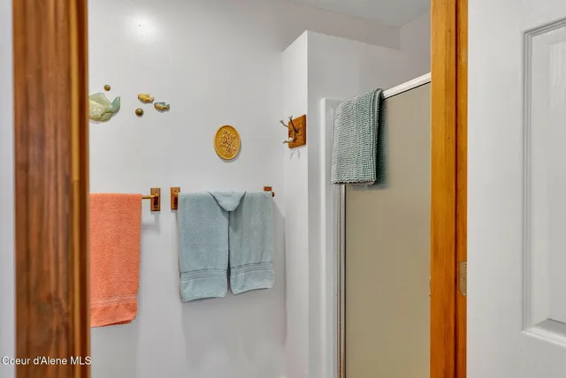 $1,250,000 | 134 Frederick Avenue, Harrison, ID 83833