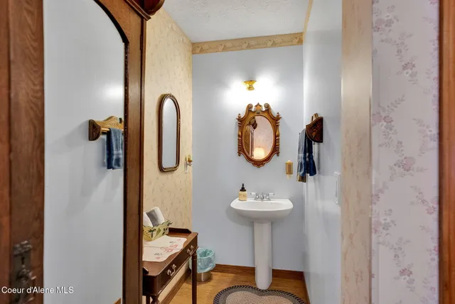 $1,250,000 | 134 Frederick Avenue, Harrison, ID 83833