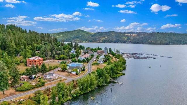 $1,250,000 | 134 Frederick Avenue, Harrison, ID 83833