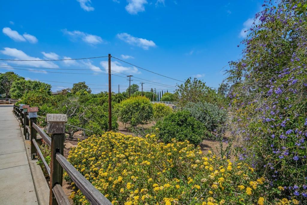 2211 Winterwarm Drive Fallbrook, CA 92028 - Photo 34 of 36