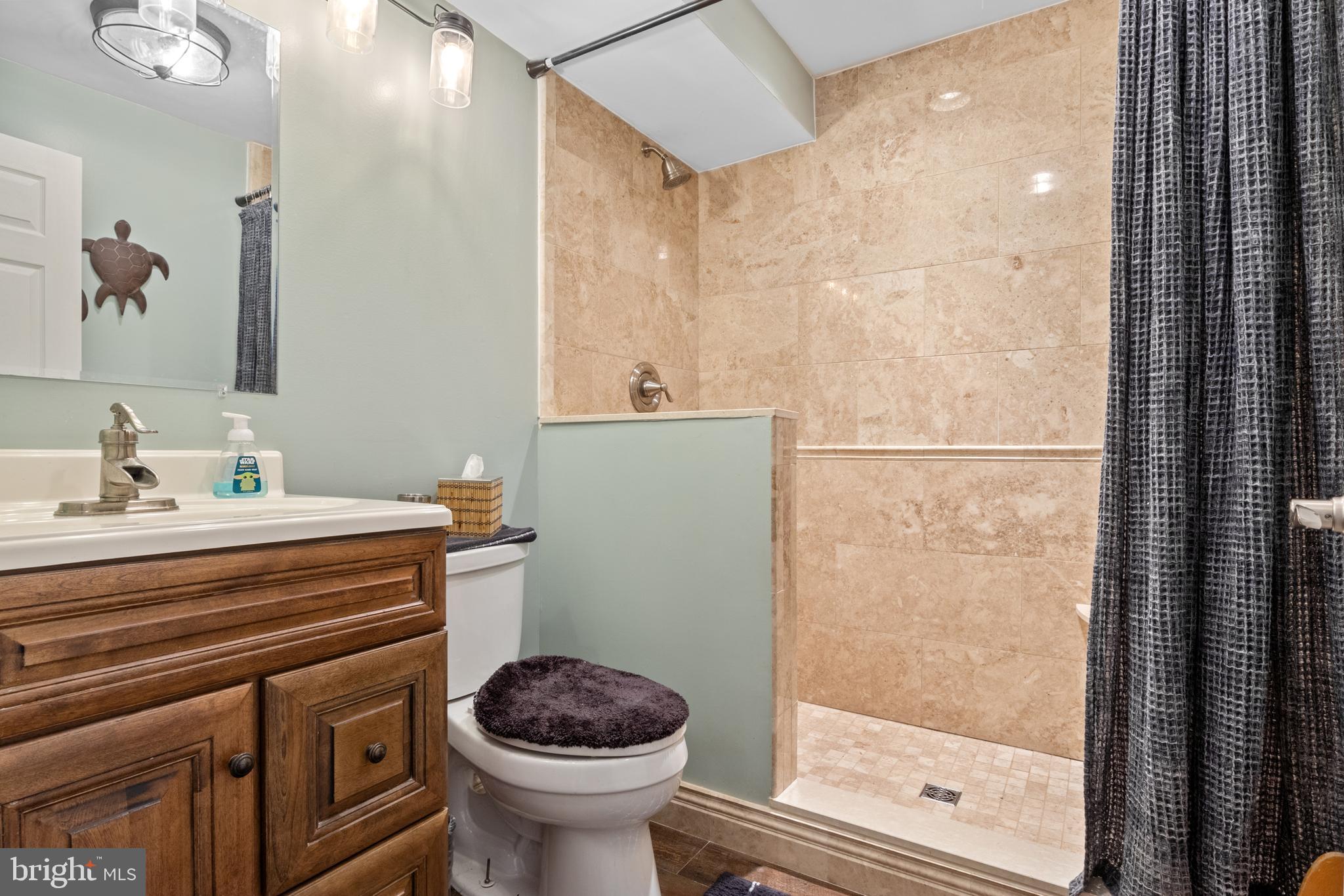 844 Hartman Avenue Hanover, PA 17331 - Photo 11 of 28 Gallery Image 11