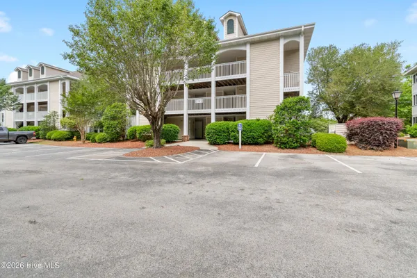 $2,400 | 3350 Club Villas Drive, Unit 1403, Southport, NC 28461