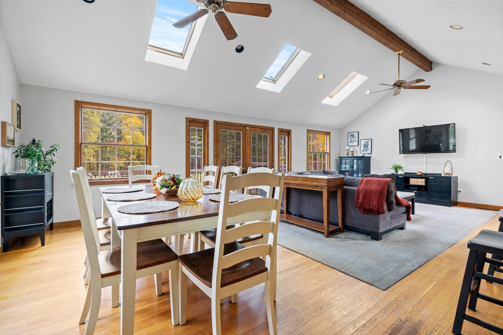 165 Pelham Road Salem, NH 03079 - Photo 3 of 57 Gallery Image 3