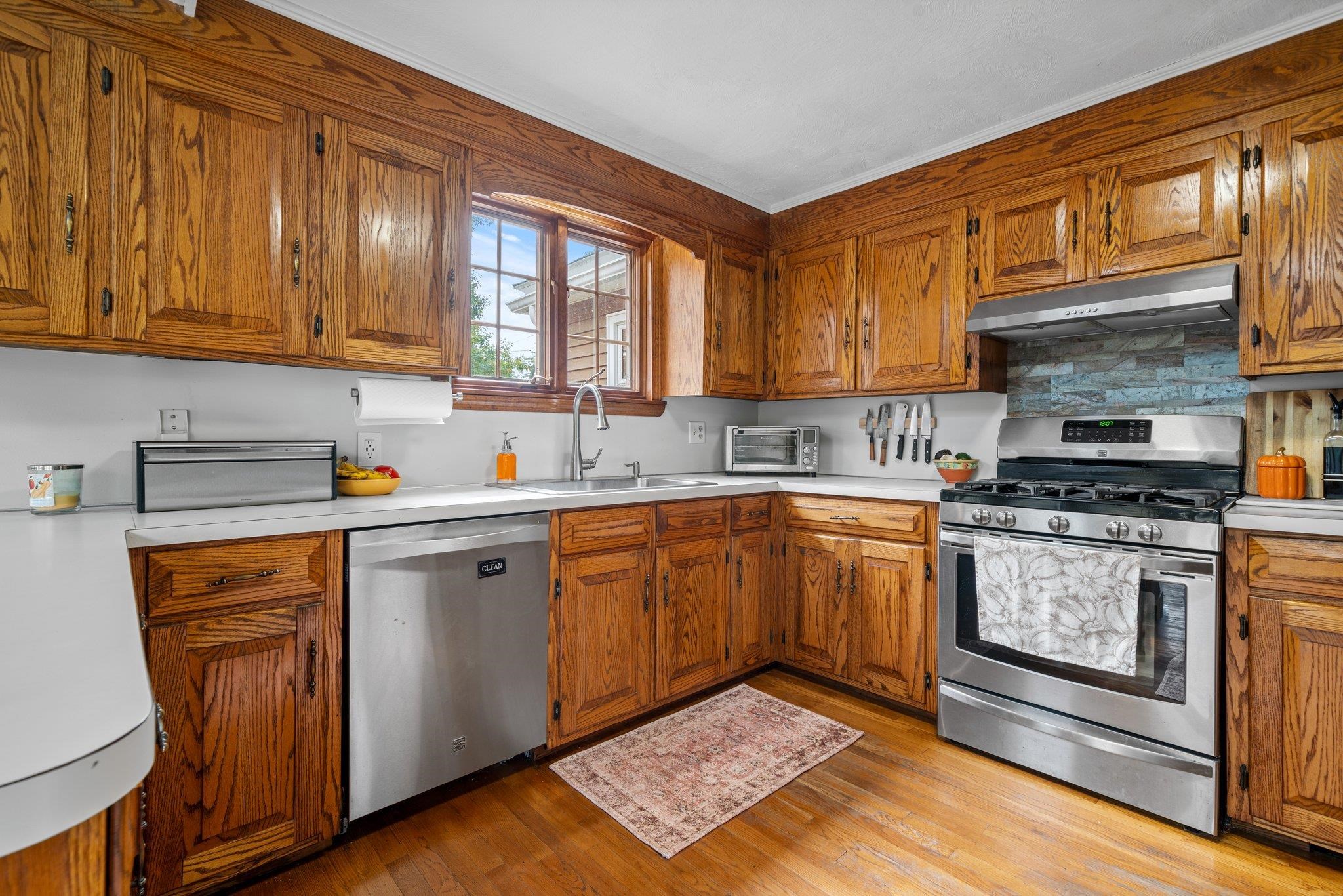 165 Pelham Road Salem, NH 03079 - Photo 6 of 57 Gallery Image 6