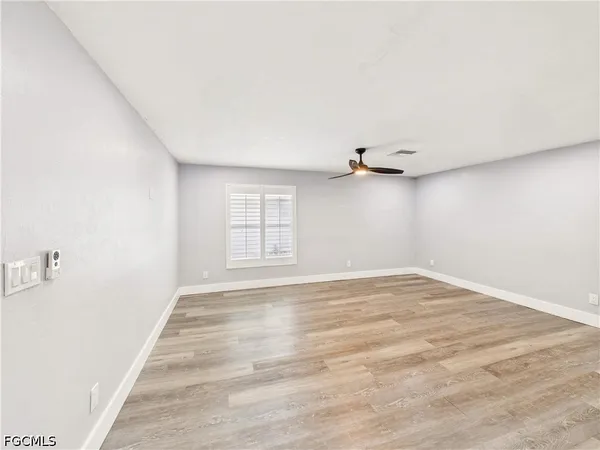 $2,900 | 567 13th Street North, Naples, FL 34102