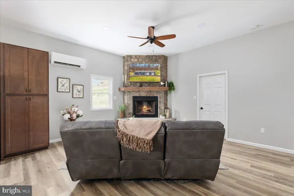 $624,900 | 5331 Merry Oaks Road, The Plains, VA 20198