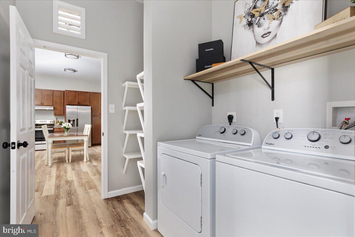 5331 Merry Oaks Road The Plains, VA 20198 - Photo 22 of 54 Pantry/Laundry/Hallway to additional living space