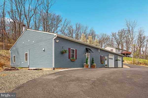 $624,900 | 5331 Merry Oaks Road, The Plains, VA 20198