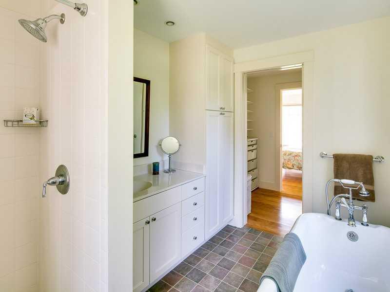 22 Shumaker Lane St. George, ME 04860 - Photo 15 of 28 Bathroom.