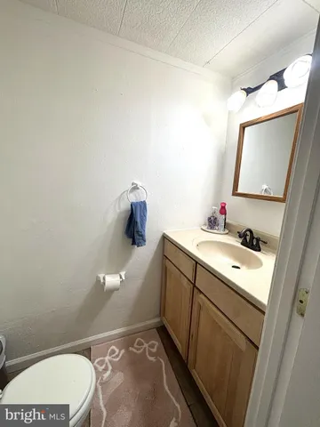 $2,100 | 17 Lerner Court, Unit 33L, Nottingham, MD 21236