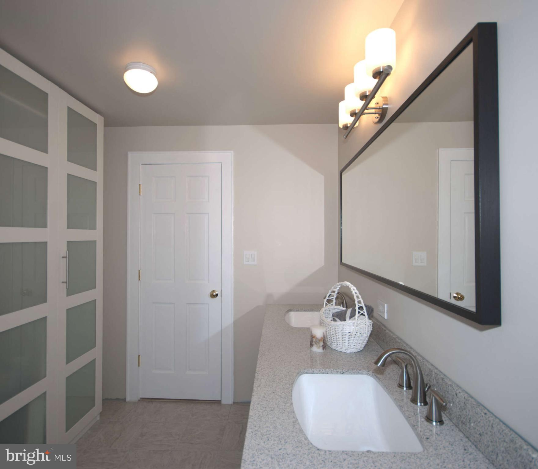 10408 Gatewood Terrace Silver Spring, MD 20903 - Photo 18 of 30 Bath (Master)