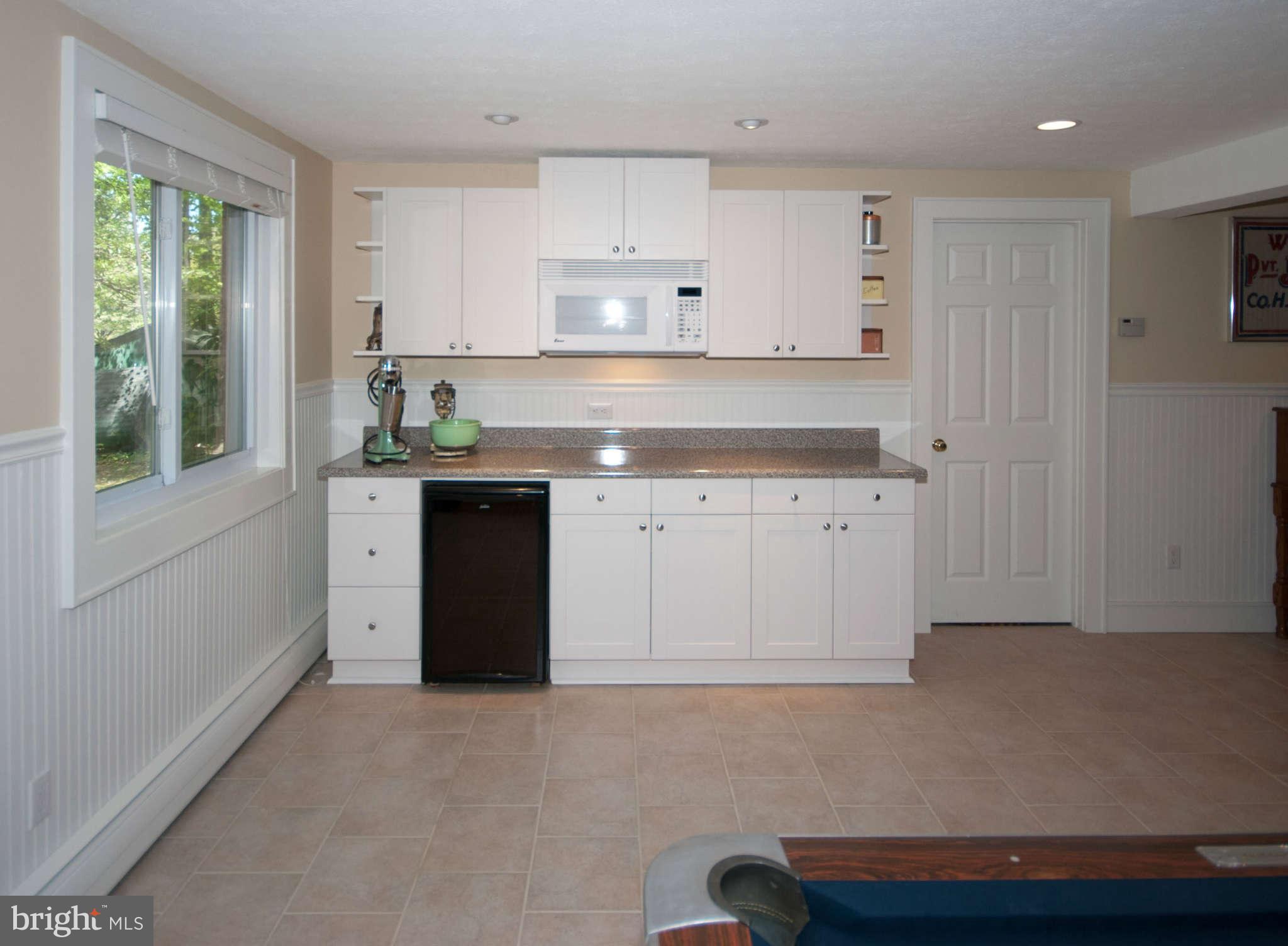 10408 Gatewood Terrace Silver Spring, MD 20903 - Photo 26 of 30 Family Room