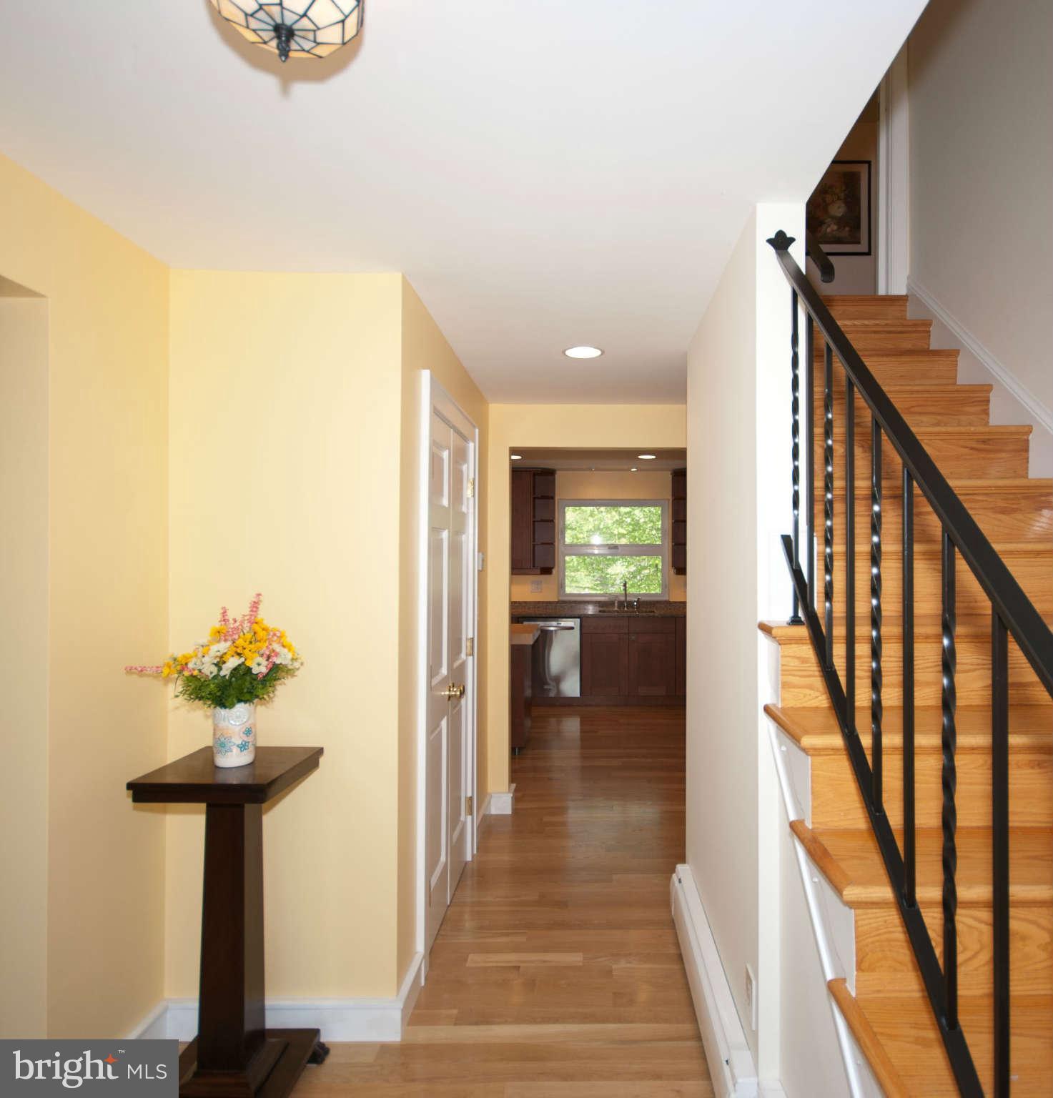 10408 Gatewood Terrace Silver Spring, MD 20903 - Photo 10 of 30 Interior (General)
