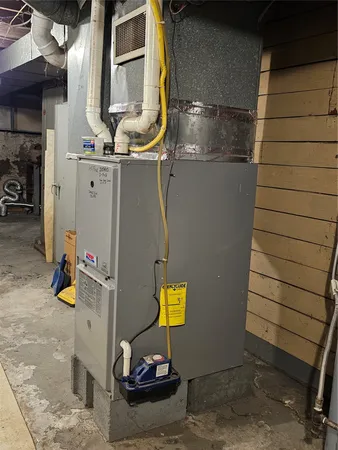 $160,000 | 320 Roosevelt Avenue, Endicott, NY 13760