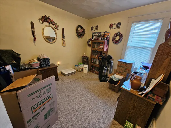 $160,000 | 320 Roosevelt Avenue, Endicott, NY 13760