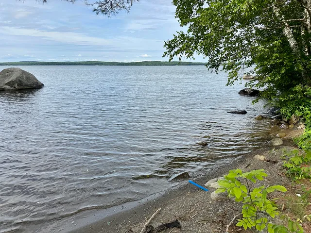 $1,000,000 | 277 Grove Street, Newport, ME 04953