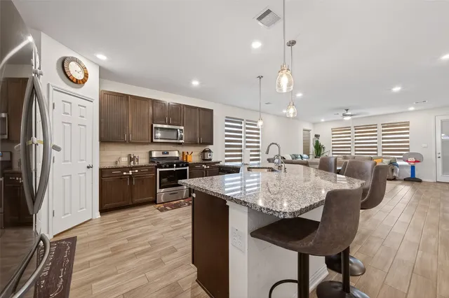 $2,390 | 5724 Texas Sage Drive, Rosenberg, TX 77469