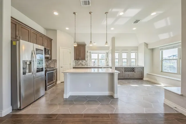 $2,245 | 101 Lismore Street, Hutto, TX 78634