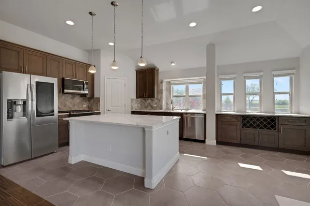 $2,245 | 101 Lismore Street, Hutto, TX 78634