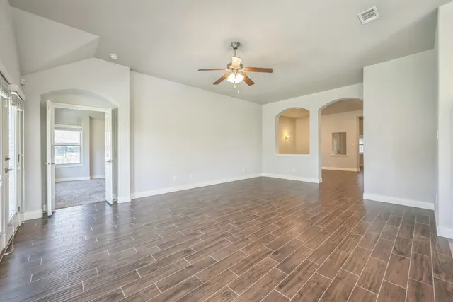 $2,245 | 101 Lismore Street, Hutto, TX 78634