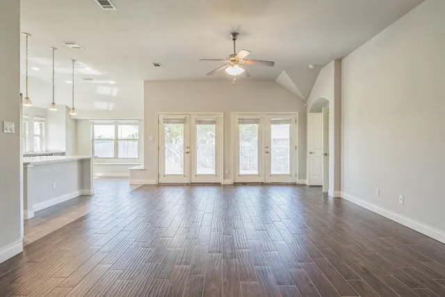 $2,245 | 101 Lismore Street, Hutto, TX 78634