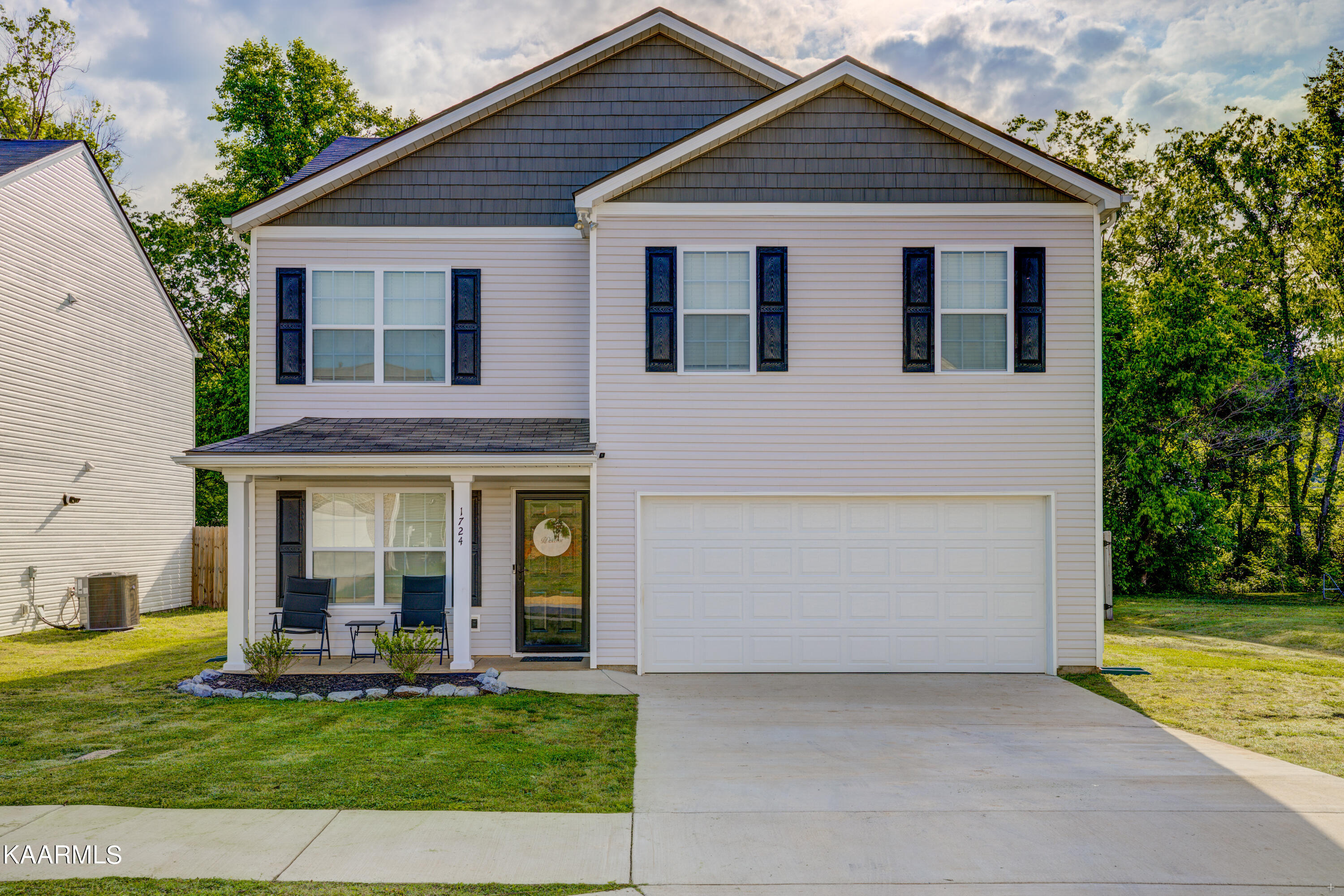 1724 River Poppy Road Mascot, TN 37806 - Photo 23 of 23 Positive Perceptions-24