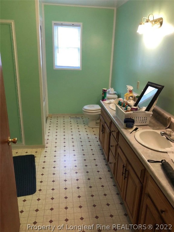 1803 Ward Store Road Fairmont, NC 28340 - Photo 19 of 27 Gallery Image 19
