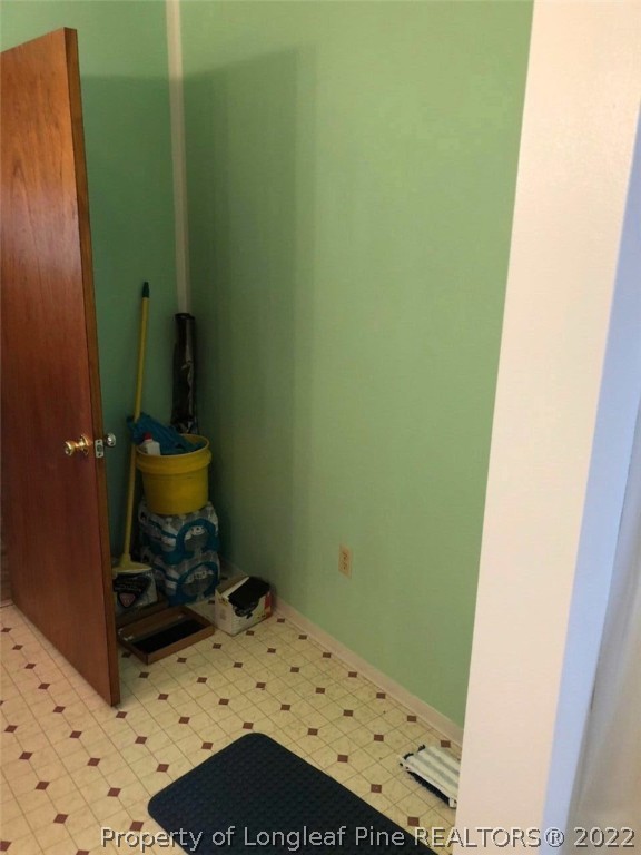 1803 Ward Store Road Fairmont, NC 28340 - Photo 21 of 27 Gallery Image 21