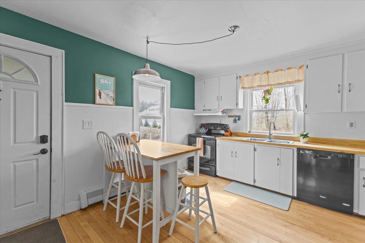 15 Morgan Road Jericho, VT 05465 - Photo 11 of 44