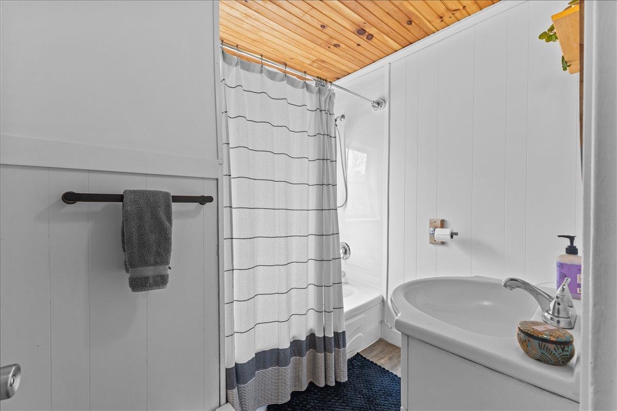 15 Morgan Road Jericho, VT 05465 - Photo 22 of 44