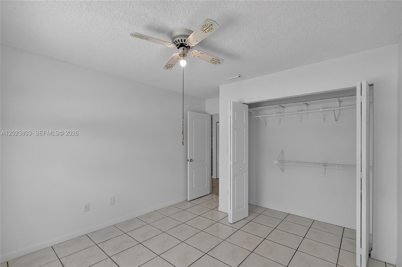 2514 West 74th Street Hialeah, FL 33016 - Photo 16 of 26 2nd bedroom