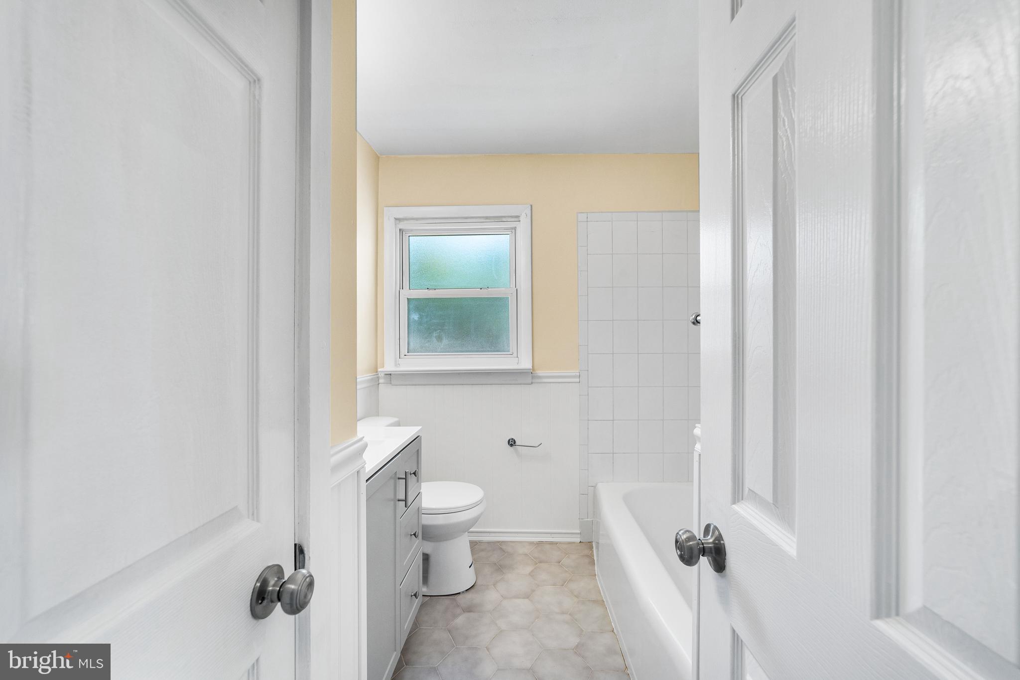 388 Ewingville Road Ewing, NJ 08638 - Photo 17 of 36 Gallery Image 17