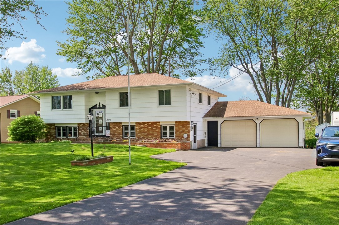 301 Bennett Road Parma, NY 14468 - Photo 2 of 50