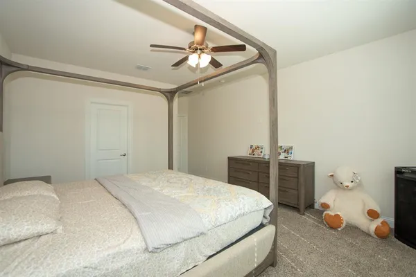 $3,300 | 3813 Oldham Road, Little Elm, TX 75068