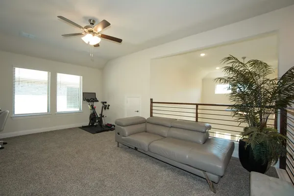 $3,300 | 3813 Oldham Road, Little Elm, TX 75068