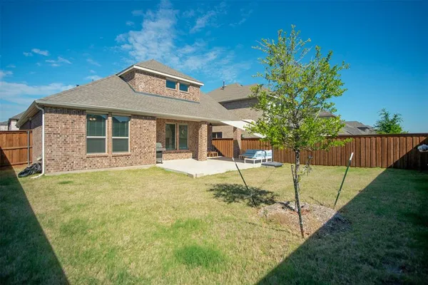 $3,300 | 3813 Oldham Road, Little Elm, TX 75068