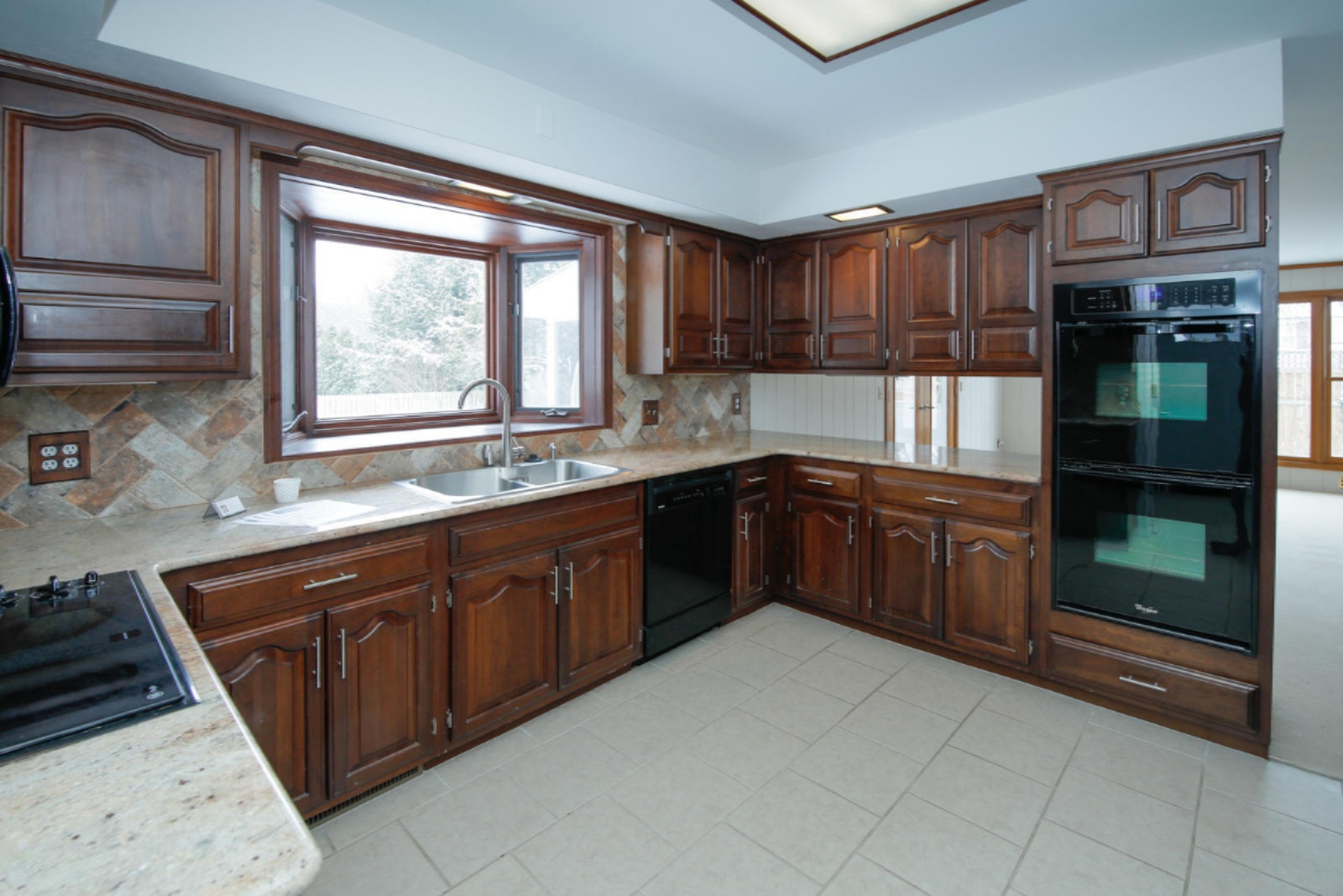 4210 Old Colony Road Kalamazoo, MI 49008 - Photo 7 of 29 4210 Old Colony-107
