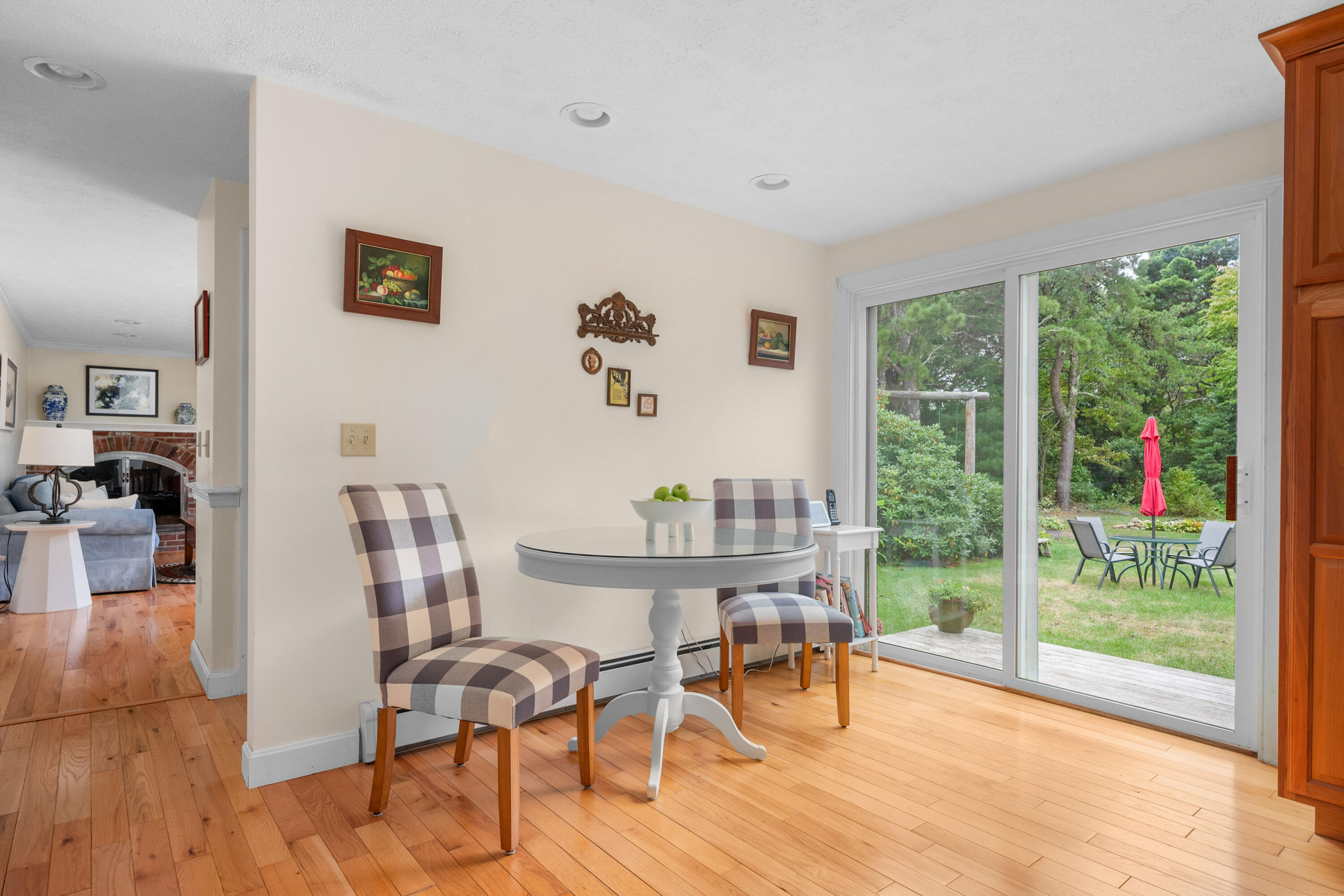 23 Foster Road East Sandwich, MA 02537 - Photo 12 of 40 DSC_1338