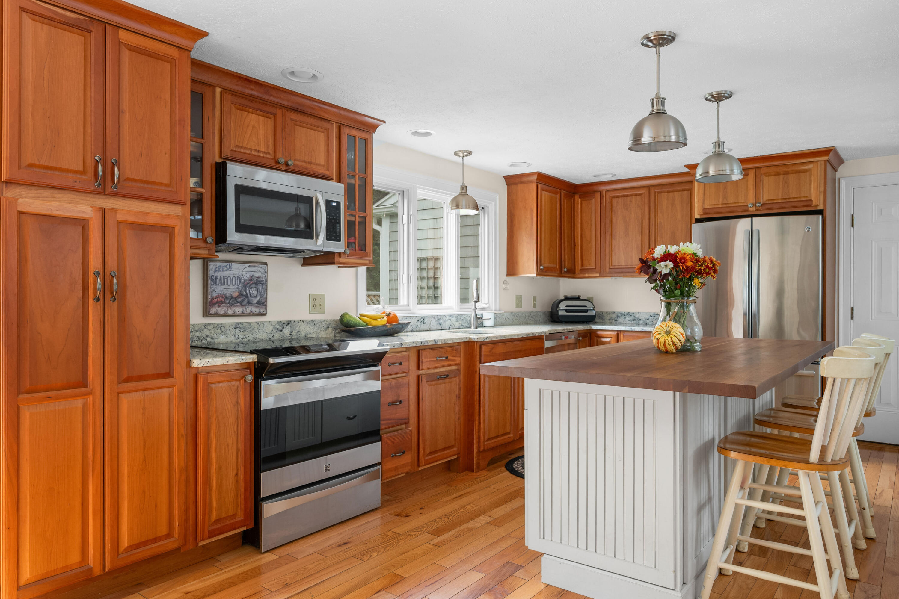 23 Foster Road East Sandwich, MA 02537 - Photo 9 of 40 DSC_1320