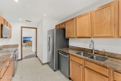 $925,000 | 433 St Lucia Court, Satellite Beach, FL 32937