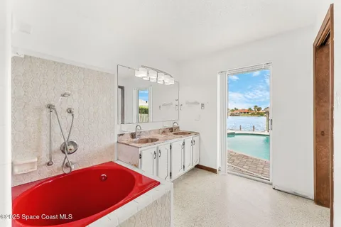 $925,000 | 433 St Lucia Court, Satellite Beach, FL 32937