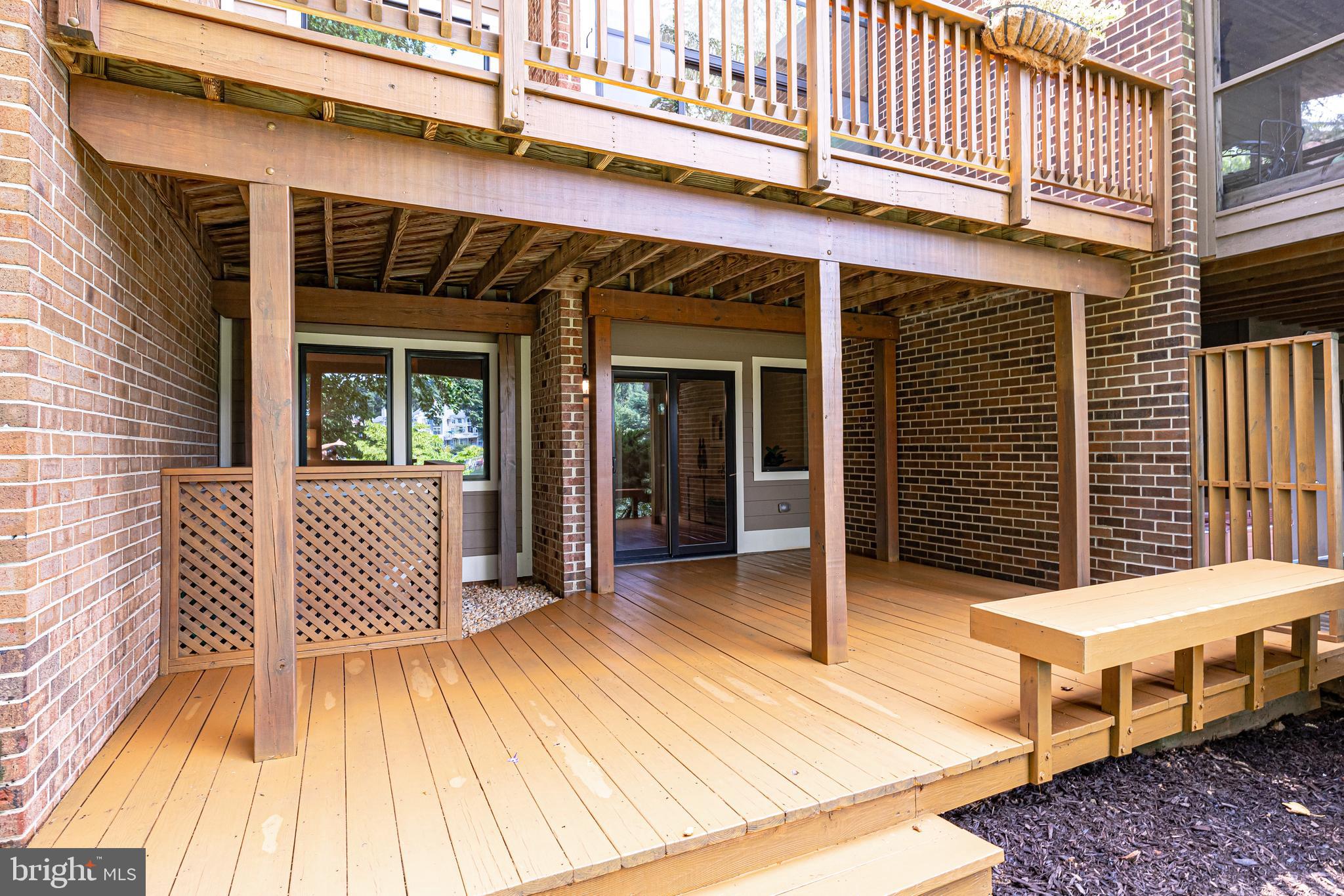 11056 Thrush Ridge Road Reston, VA 20191 - Photo 53 of 62 a view of a house with a balcony