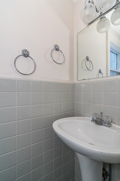 13 Millbrook Road Westwood, MA 02090 - Photo 15 of 28 Gallery Image 15