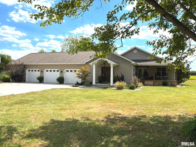 $269,900 | 2924 Red Stripe Road, Odin, IL 62870