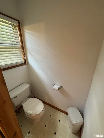 $269,900 | 2924 Red Stripe Road, Odin, IL 62870