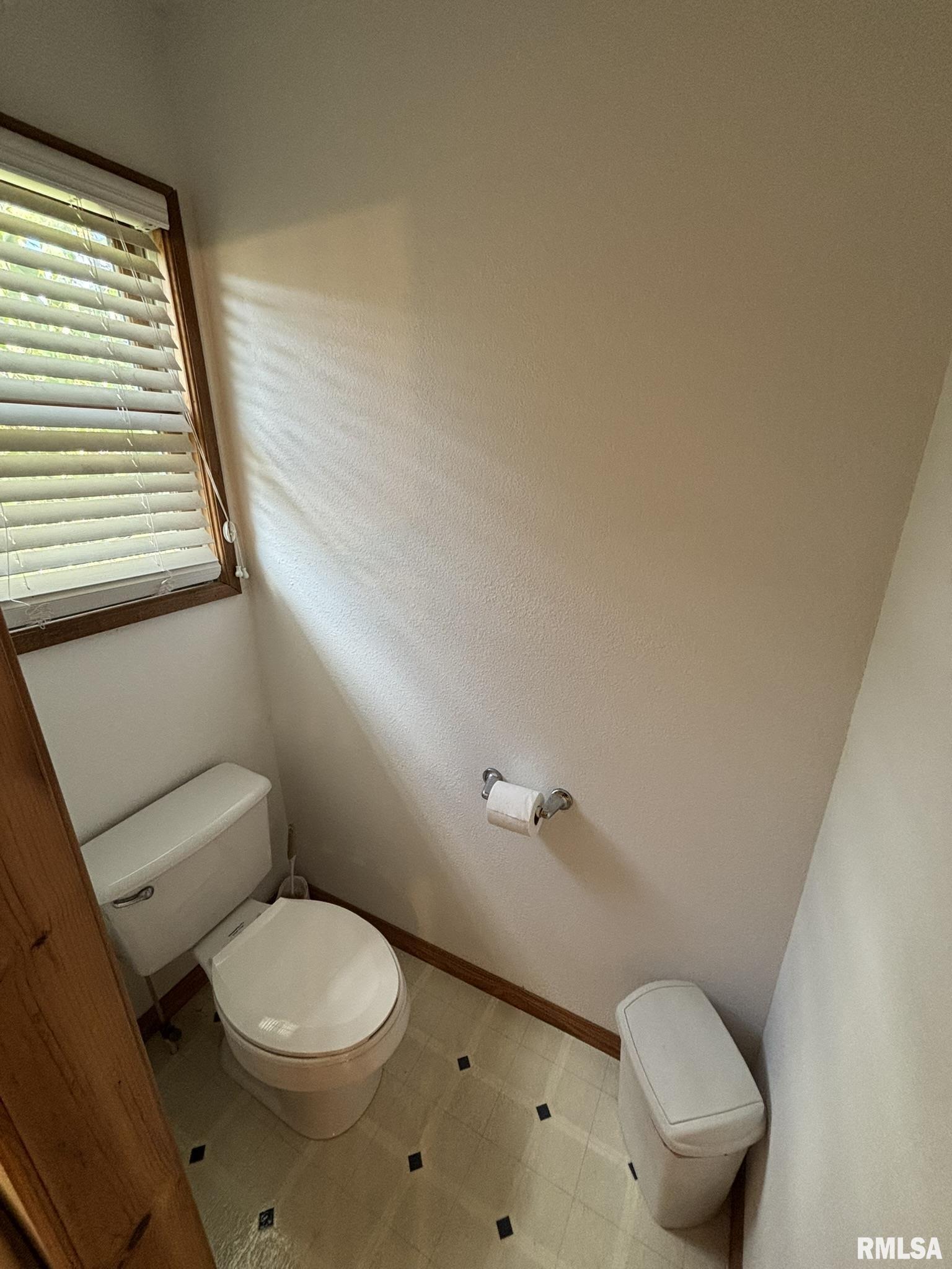 2924 Red Stripe Road Odin, IL 62870 - Photo 22 of 34