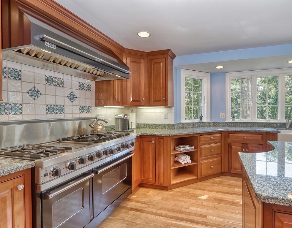 34 Round Hill Road Lincoln, MA 01773 - Photo 11 of 37 Gallery Image 11