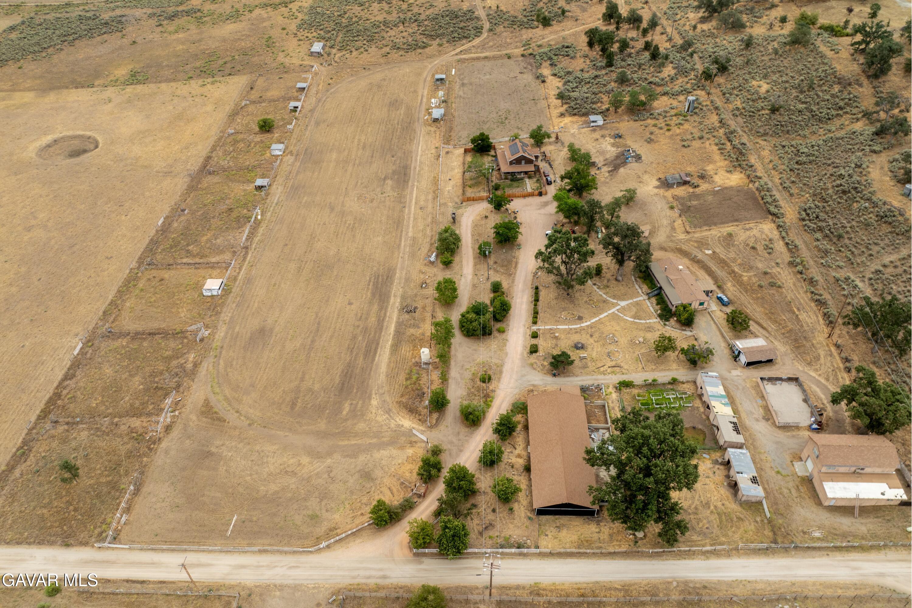 18518 Pellisier Road Tehachapi, CA 93561 - Photo 26 of 32 15-DJI_0017-HDR