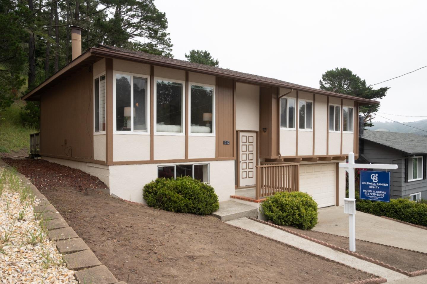 1287 Lerida Way Pacifica, CA 94044 - Photo 52 of 52 a view of a house with a garden